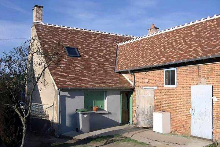 Un espace sous toiture lumineux et confortable